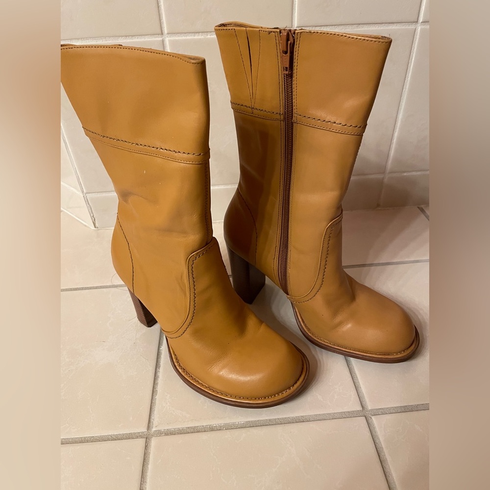 MIA archer camel leather boots